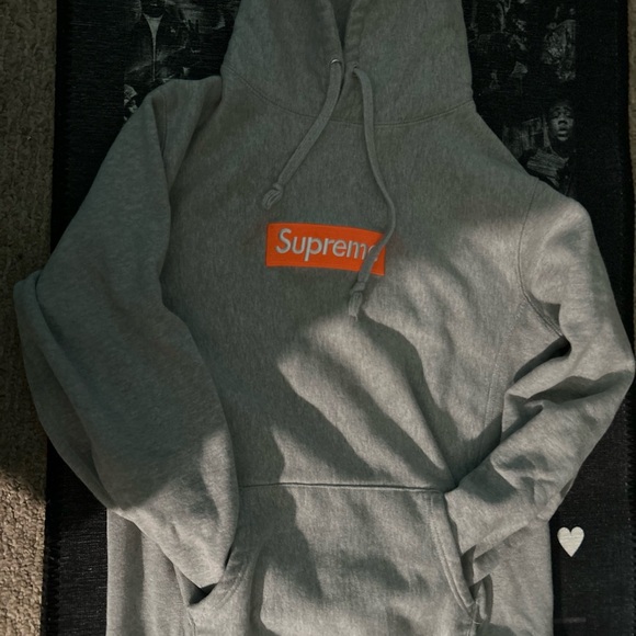 Orange box logo supreme hoodie - Picture 4 of 5
